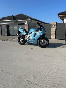 Honda cbr - 7