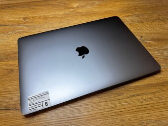 Apple MacBook Pro 13" (2019)/Core i5/8 GB RAM/256GB/TouchBa - 7
