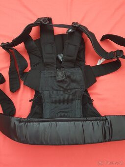 Nosic BabyBjorn a Nosicska tehotenska mikina - 7