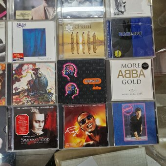 CD-čka...HARDCORE ACID,HOUSE TOP 100,COOL HITS 2000.... - 7