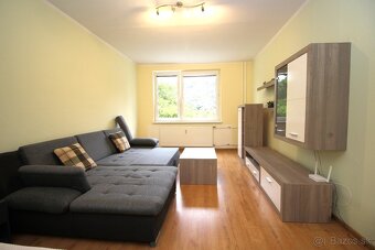 PRENÁJOM 2 izb BYT Veľ. Okružná Partizánske - 7