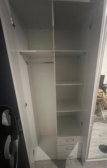 Satnikova skrina - 7