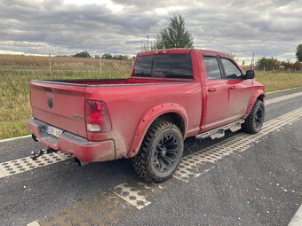 Dodge Ram 5.7 z LPG 4x4 CERVENY  TOP - 7