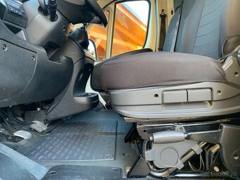 Dodáva Peugeot Boxer - 7