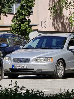Predám Volvo V70 D5 - 7