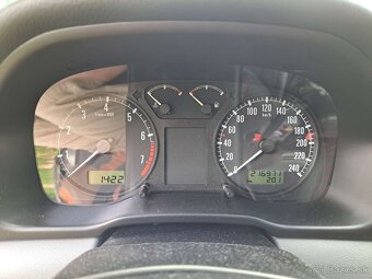 Škoda Octavia 1 1.6 74kw - 7