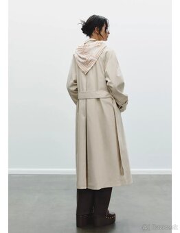 Dlhy trenckot Zara c. L - 7