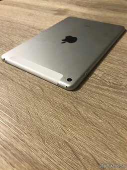 7.9” tablet iPad Mini 4.generácie 64GB prasknutý displej - 7