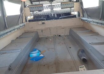 Land Rover defender - 7