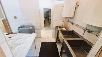 Podnikateľský objekt 3240 m2 Veľké Kapušany - 7