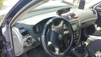 Predám Škoda Octavia combi - 7