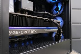Herný PC, Ryzen 9 9900X3D, RTX 5080, 96GB RAM, SSD, 24m - 7