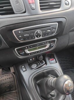 Predám Renault Scénic 3 - 7