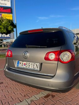 Volkswagen Passat B6 2.0 TDI - 7