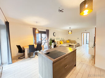 Skvelá ponuka 4i RD v súkromnej rezidencii - 7