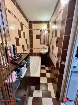 Rodinný dom v obci Bzovík - 7