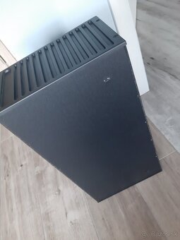 Políčka pre CD nosiče - 7