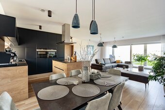 Moderný inteligentný bungalov s fotovoltaikou. - 7