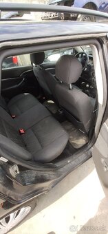 Rozpredám Ford FOCUS 1.8 TDDi 66kw - 7