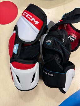 UPLNE NOVA PROFI VYSTROJ CCM JETSPEED FT6 SR - 7
