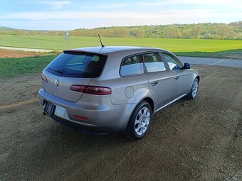 Alfa Romeo 159 1,9JTDm 110 kw, Sportwagon - 7