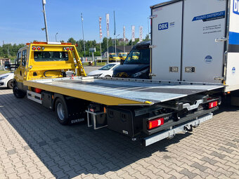 Iveco Daily 70-180 r.v. 2025 , 7 místná odtahovka - 7
