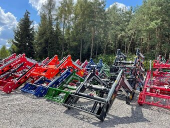 čelný nakladač a komplet podviazanie na traktor - 7