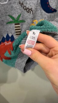 Dva krásne chlapčenské svetre - 7