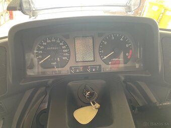 Predäm Hondu Goldwing - 7