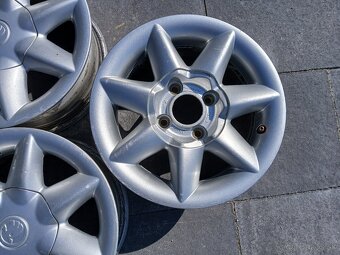 Felicia 4x100 R13 - 7