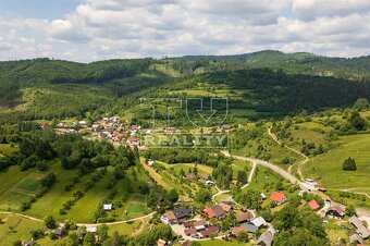 Stavebný pozemok o výmere 1638 m2 v obci Lutiše - 7