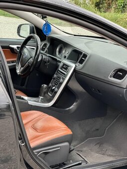 VOLVO s60 - 7