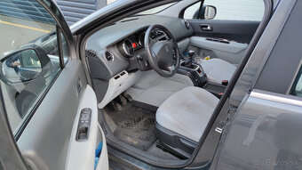 PEUGEOT 5008 - 7