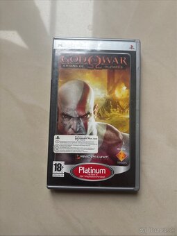 Playstation Portable 2x God Of War - 7