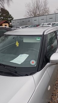 Predám SUZUKI swift 1.3 benzin - 7