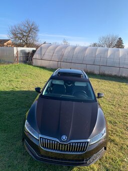 Škoda superb combi PREMIUM/Virtual/147kw/pano/webasto/ťažné - 7