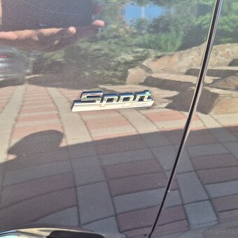 BMW Rad 5 Touring 520d xDrive A/T Sport Line TOP CENA - 7