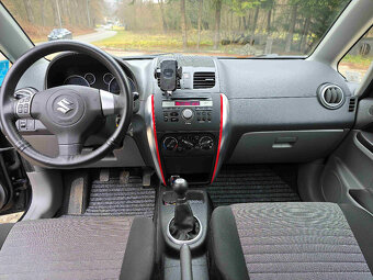 Suzuki SX4 - 7