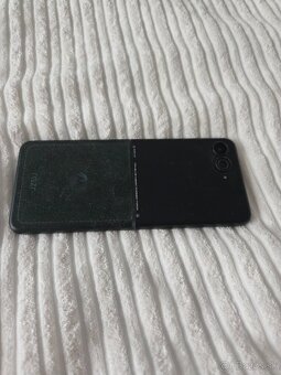 Moto razr 60 ultra - 7