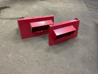 Predám blatníky Zetor crysta - 7