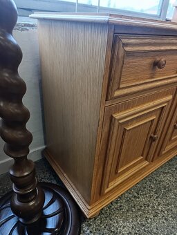 Rustikální dubová komoda,Nábytek s příběhem - 7