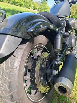 YAMAHA XVS 950 - 7