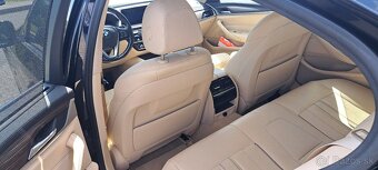 BMW 520xd Luxury REZEROVANE - 7