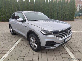 Volkswagen Touareg 3.0 -170kw - 7