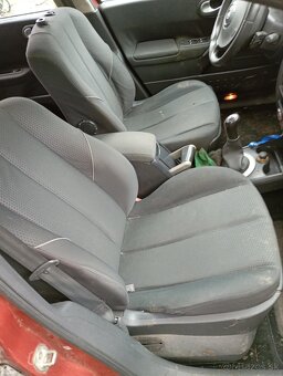 Rozpredam Renault Megane 1,5 diesel 60kw - 7