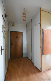 Na predaj 2 izbový byt, Centrum II- Dubnica n./Váhom, balkón - 7