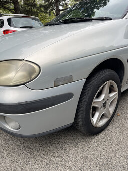 Renault Megane Grandtour - 1.6 - 16V - 79kw - 2001 - 7
