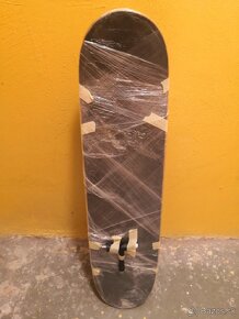 predám skateboard - 7