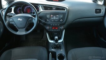 KIA Ceed 1.4 SR voz, Gold, 1. maj, Serv. história - 7