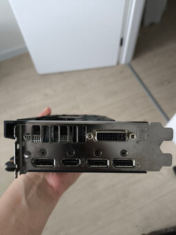 MSI Z68A-G43 + Intel i5-3570K + nVIDIA GTX 960 4GB + 12GB - 7